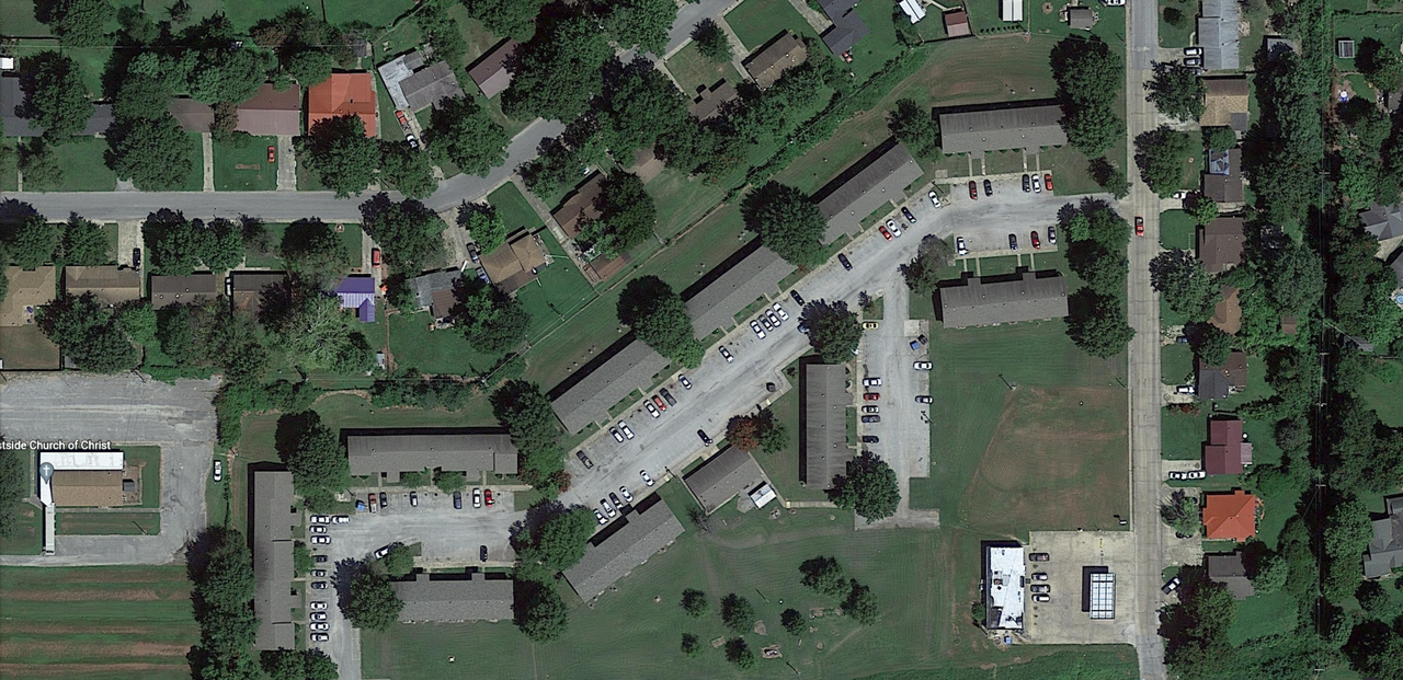 389 North Hollywood Avenue #E8 - Photo 5 of 5