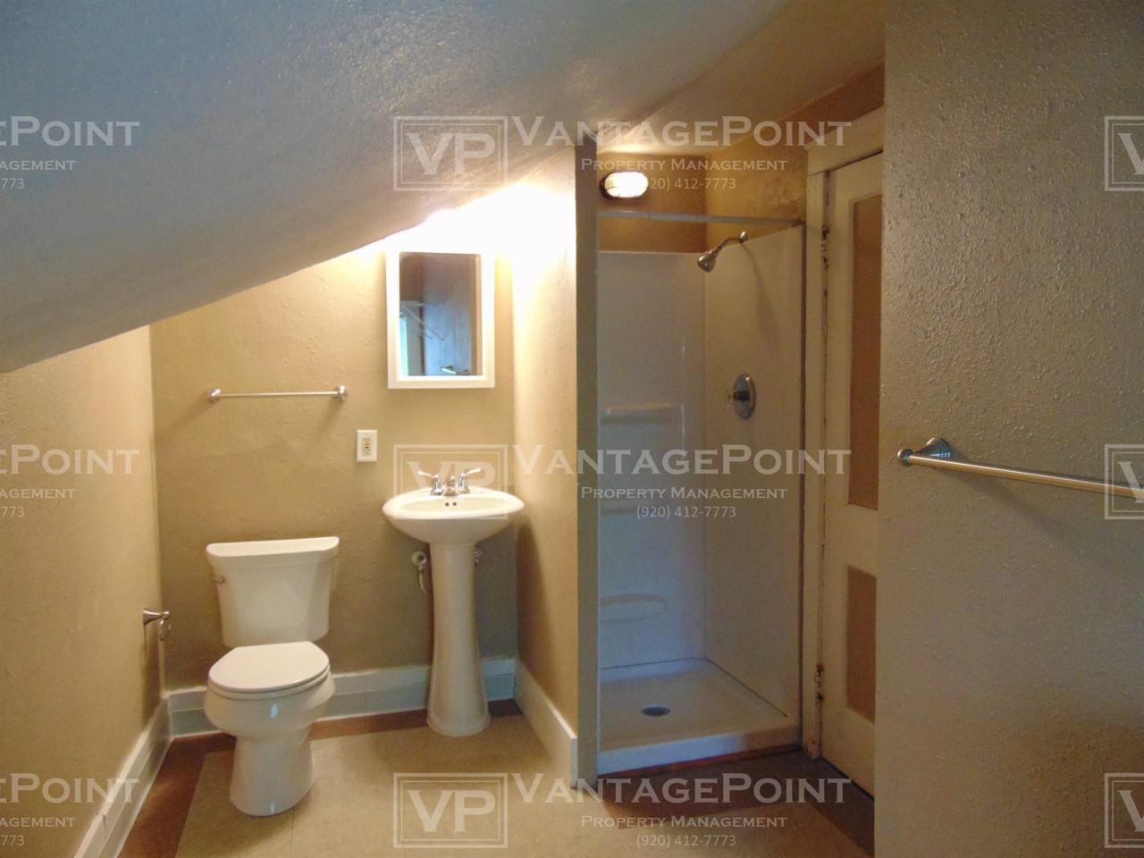 315 N Greenwood Ave Uppr - Photo 3 of 9