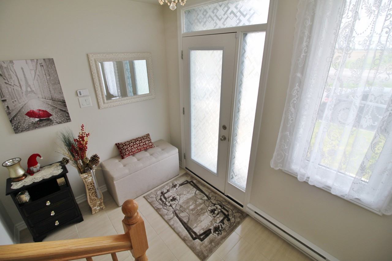 231 Hibernian Walk - Photo 3 of 35