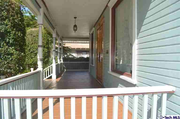 545 Westgate St - Photo 2 of 22