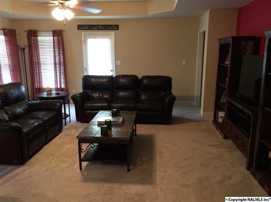 712 Willow Shoals Dr SW - Photo 3 of 7