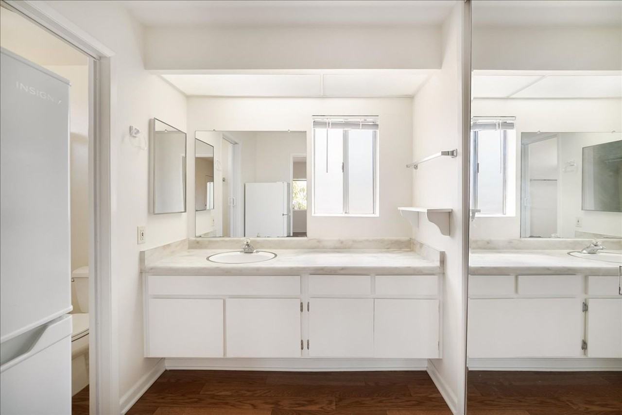 7100 7100-7104 1/2 Kittyhawk Ave. 1/2 #7102 - Photo 6 of 13