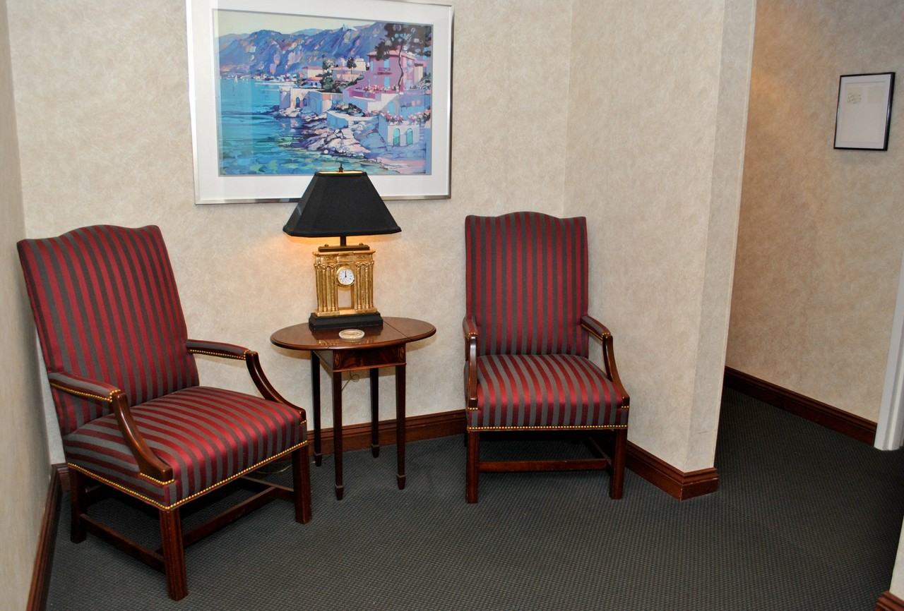 40 Center Ave - Photo 2 of 17