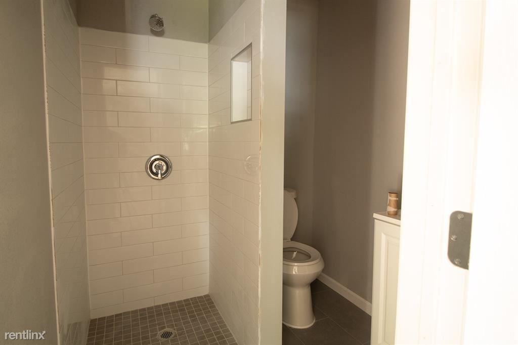 9750 Deer Trail Dr - Photo 2 of 4