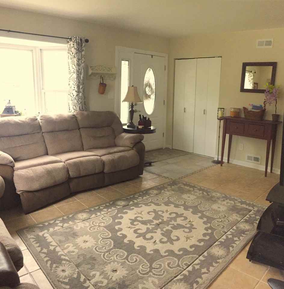 16 Monroe St - Photo 2 of 19