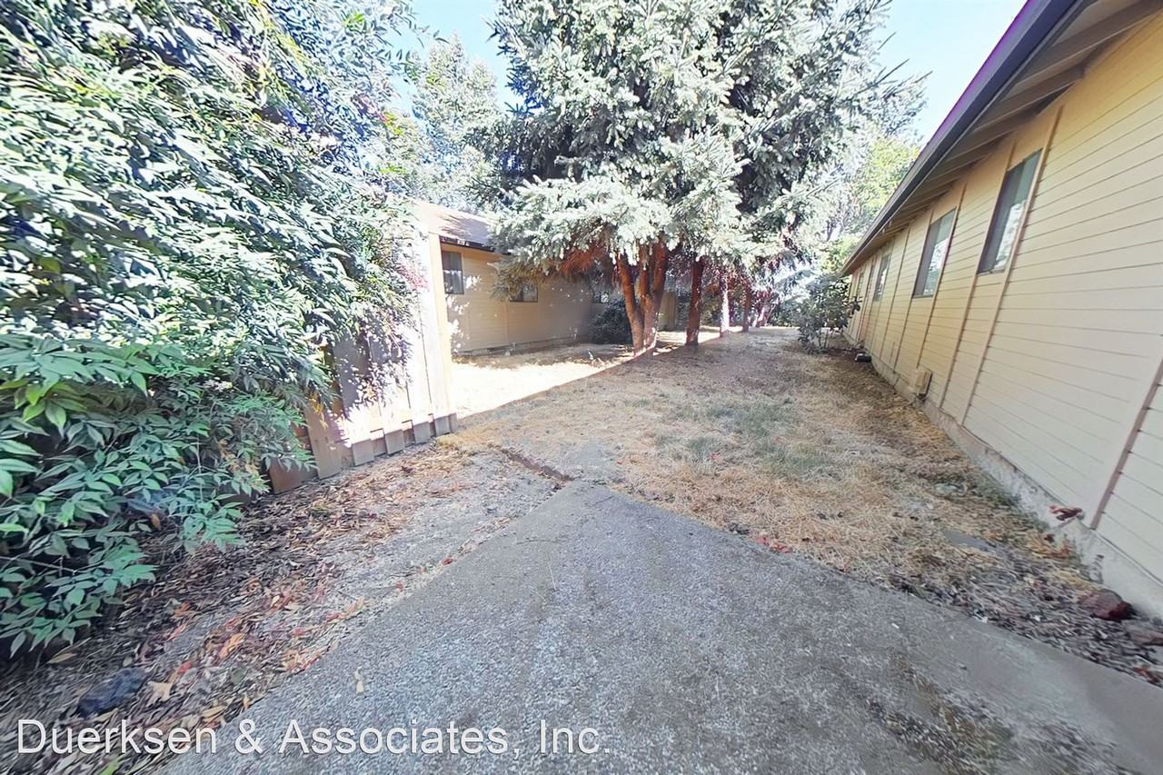 Duplex Albany Apartments 1645 23rd Ct Se 1647, Albany, OR 97322