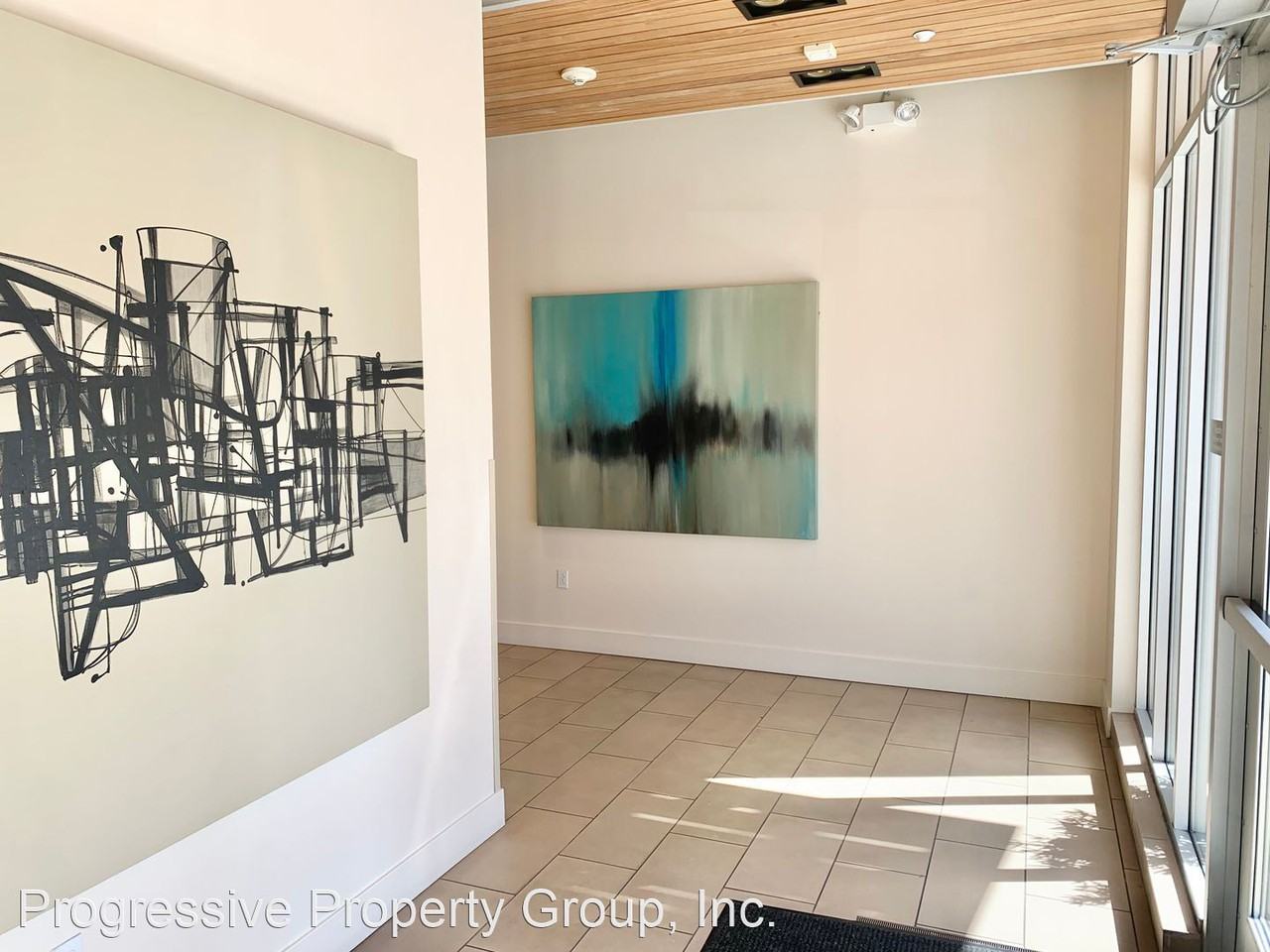 555 Bartlett St - Photo 2 of 25