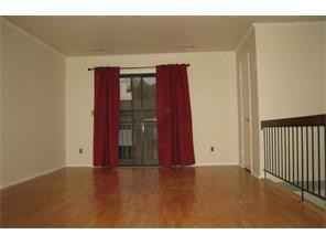 1316 N Oaks Blvd - Photo 3 of 9