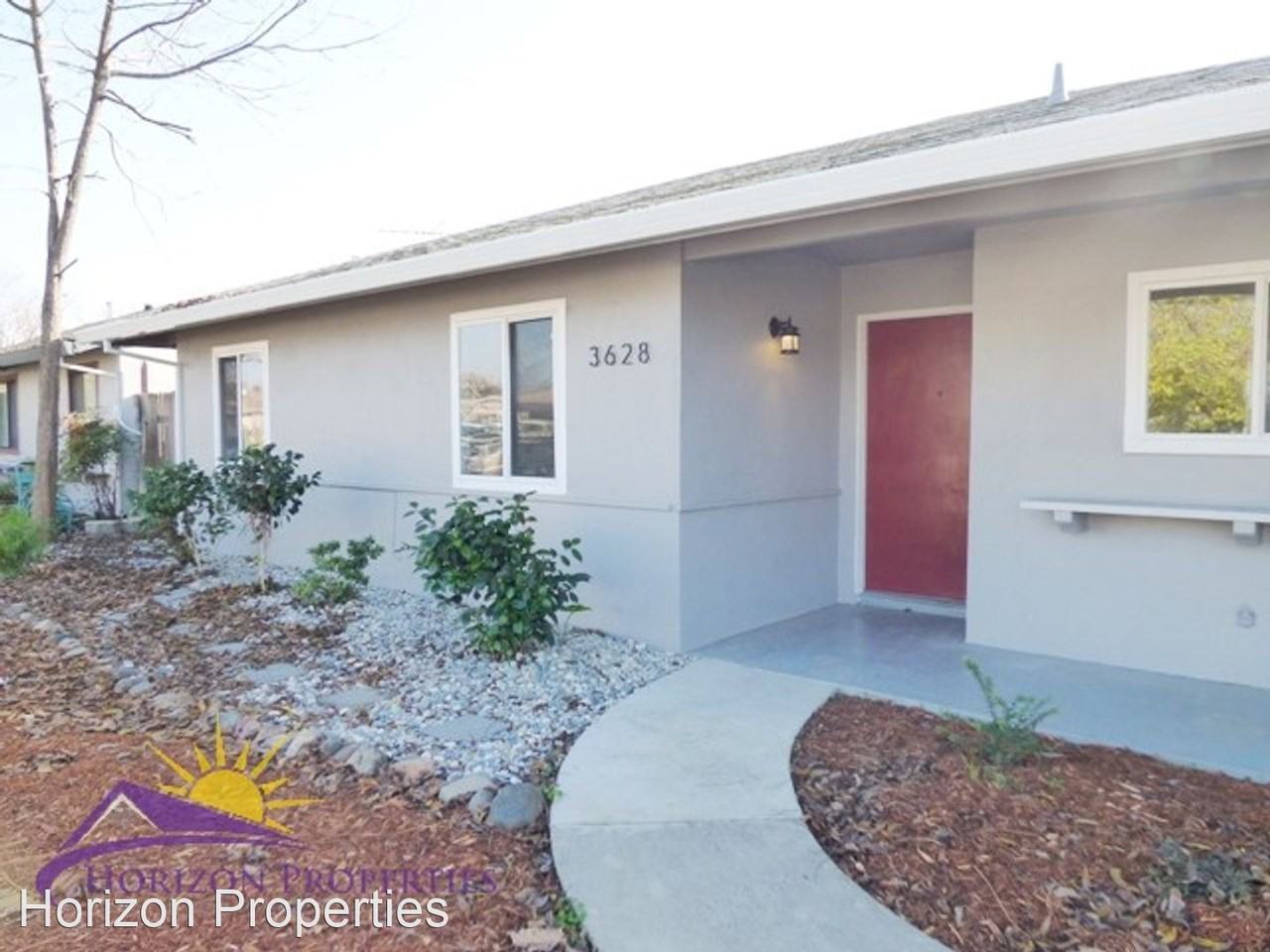 3628 Turner Dr - Photo 2 of 31