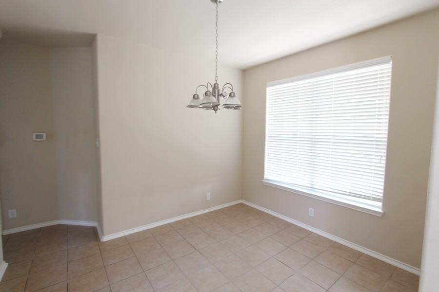 3420 W Fern Ave - Photo 2 of 15