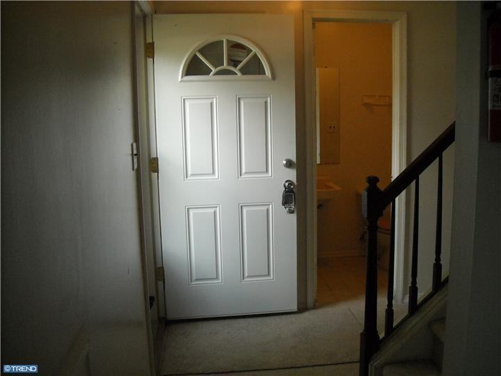 7 Hyacinth Ln - Photo 2 of 20