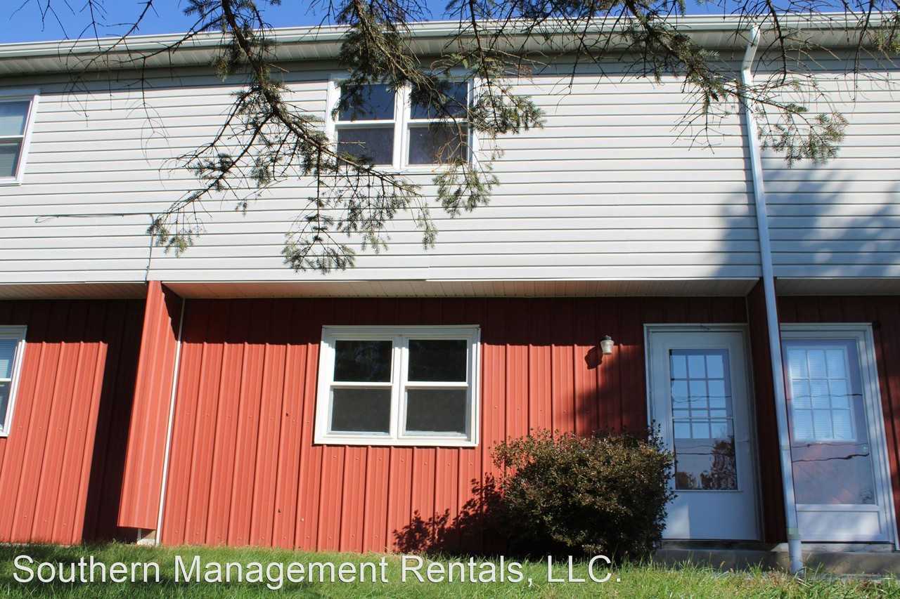 109 Twin Hills Rd #2