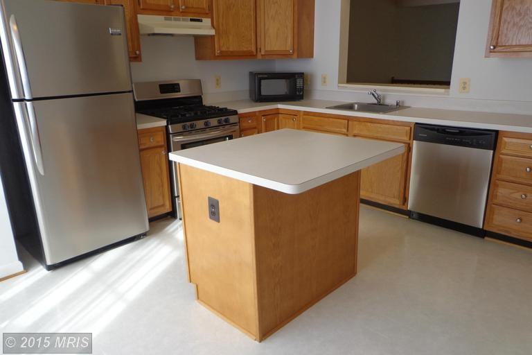 408 Park Cove Dr - Photo 2 of 17