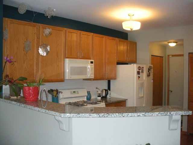 645 Morris Ct - Photo 2 of 11