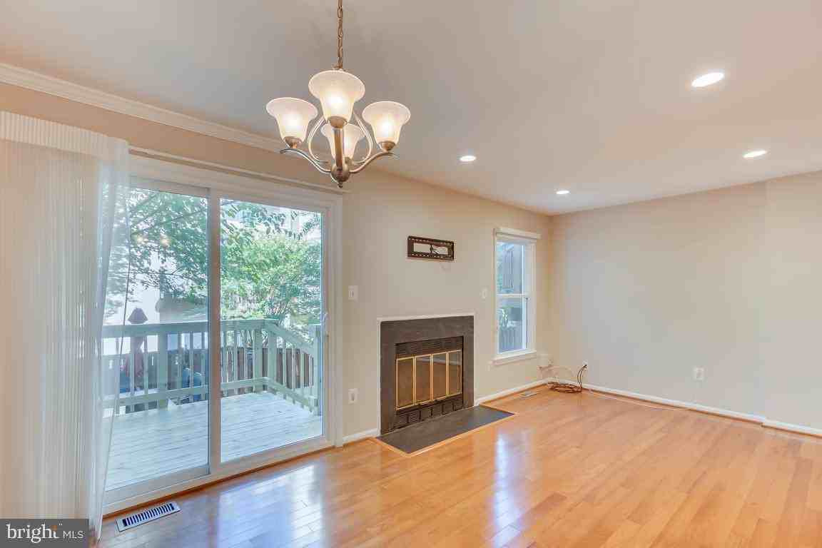 4603 King Duncan Rd - Photo 3 of 14