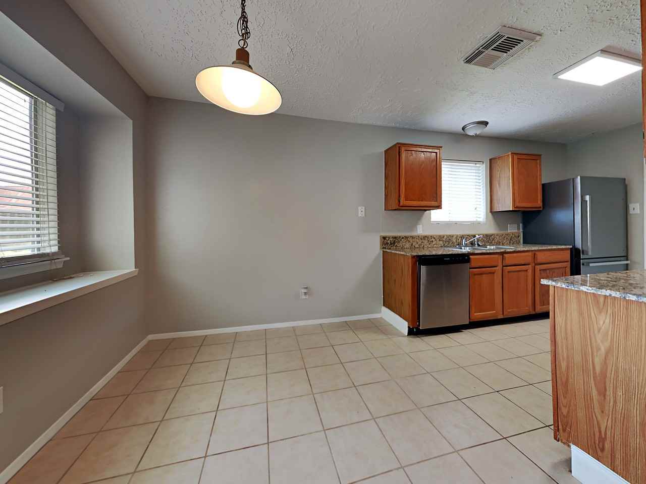 2820 Swan Meadow Ct - Photo 3 of 21