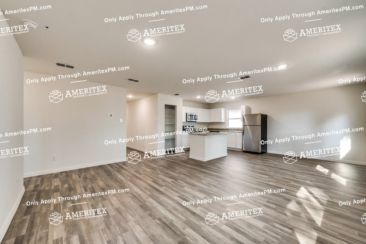 2927 Dorris St - Photo 2 of 14