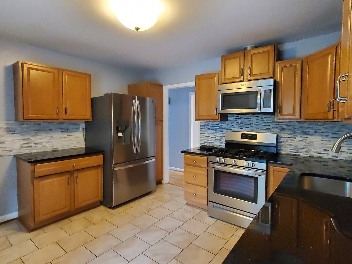 4802 S Haven Dr - Photo 3 of 35