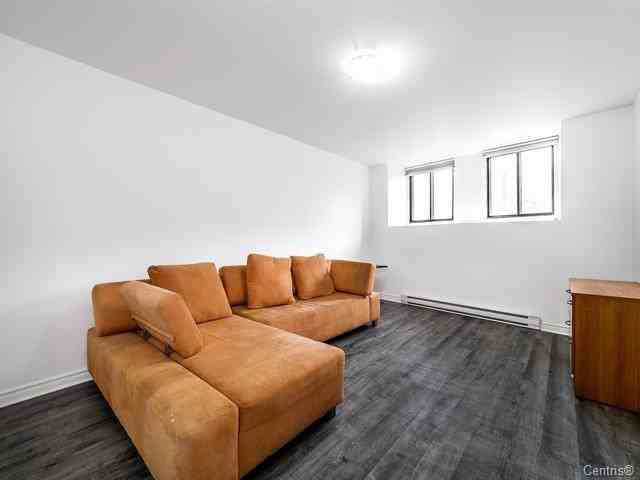 4633 4633 AG Rue Sherbrooke Ouest - Photo 3 of 19