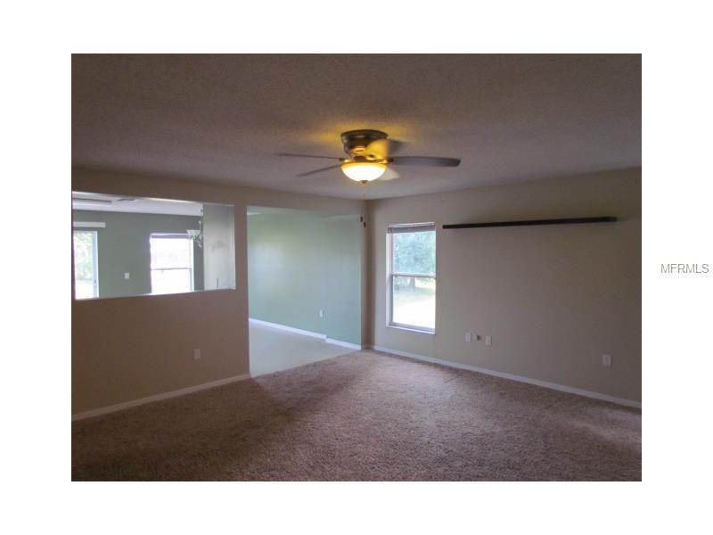 423 Aster Dr - Photo 2 of 16