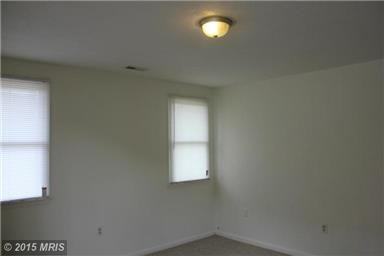 20943 Point Lookout Rd - Photo 3 of 7