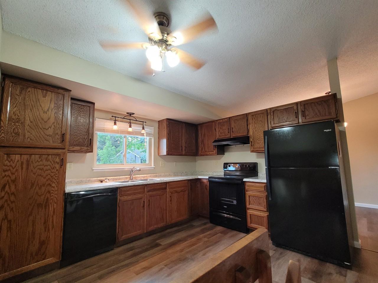 5280 Mule Deer Dr #1 - Photo 5 of 18