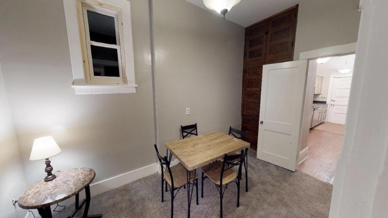 97 12th St #D - Photo 6 of 9