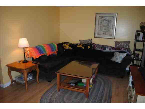 6 Foxmoor Cir - Photo 2 of 18