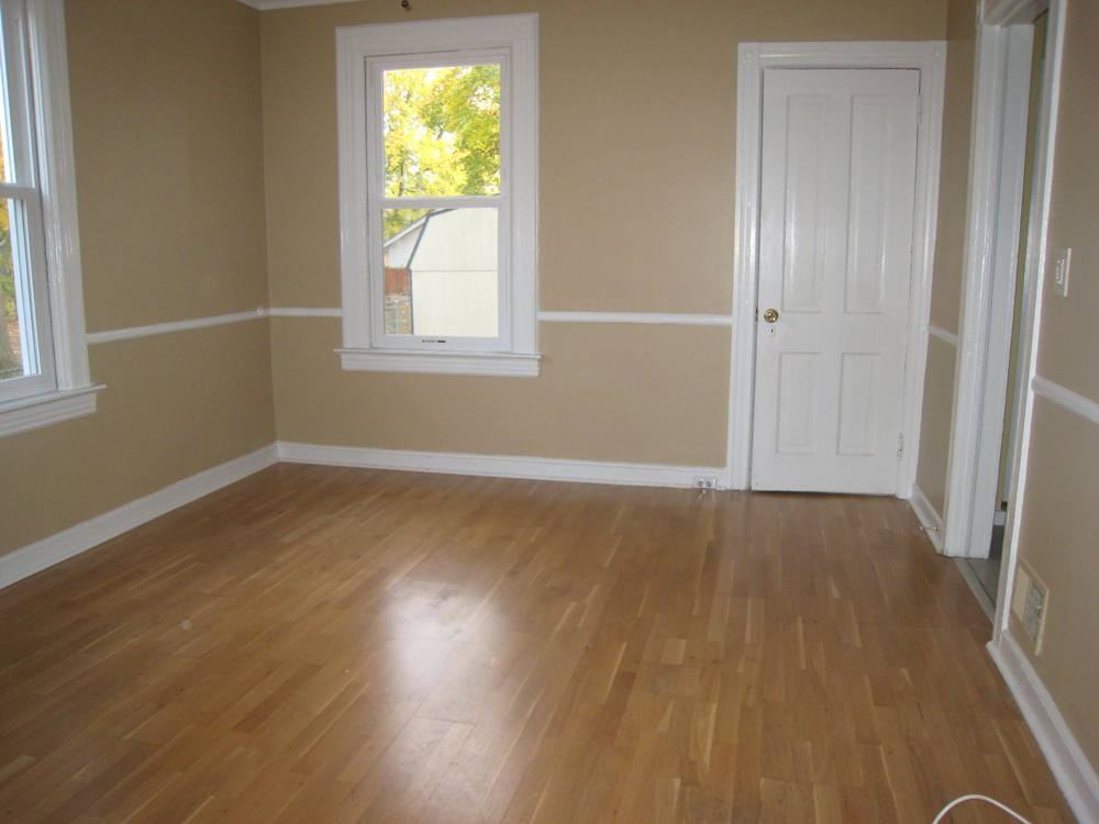 100 Summit Ave - Photo 3 of 13