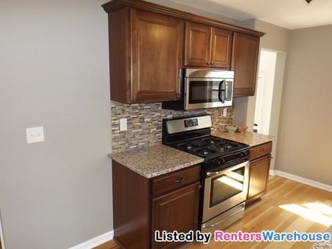 6908 Oliver Ave S - Photo 3 of 15