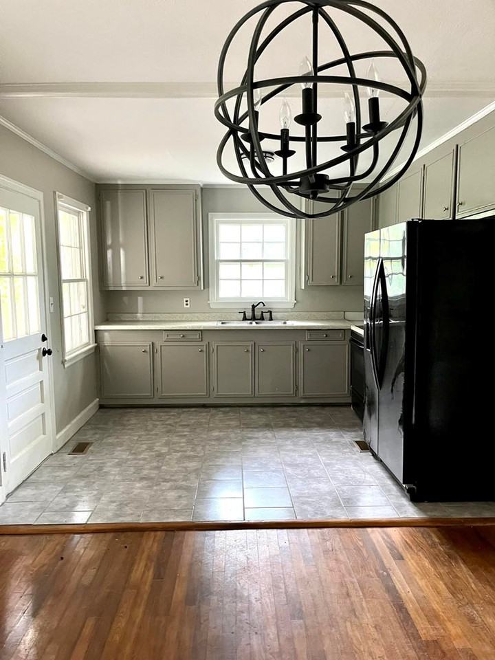 106 Duncan St - Photo 3 of 9