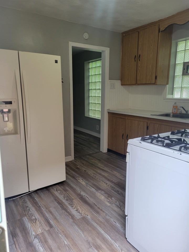 2436 Laketon Rd #1 - Photo 7 of 13