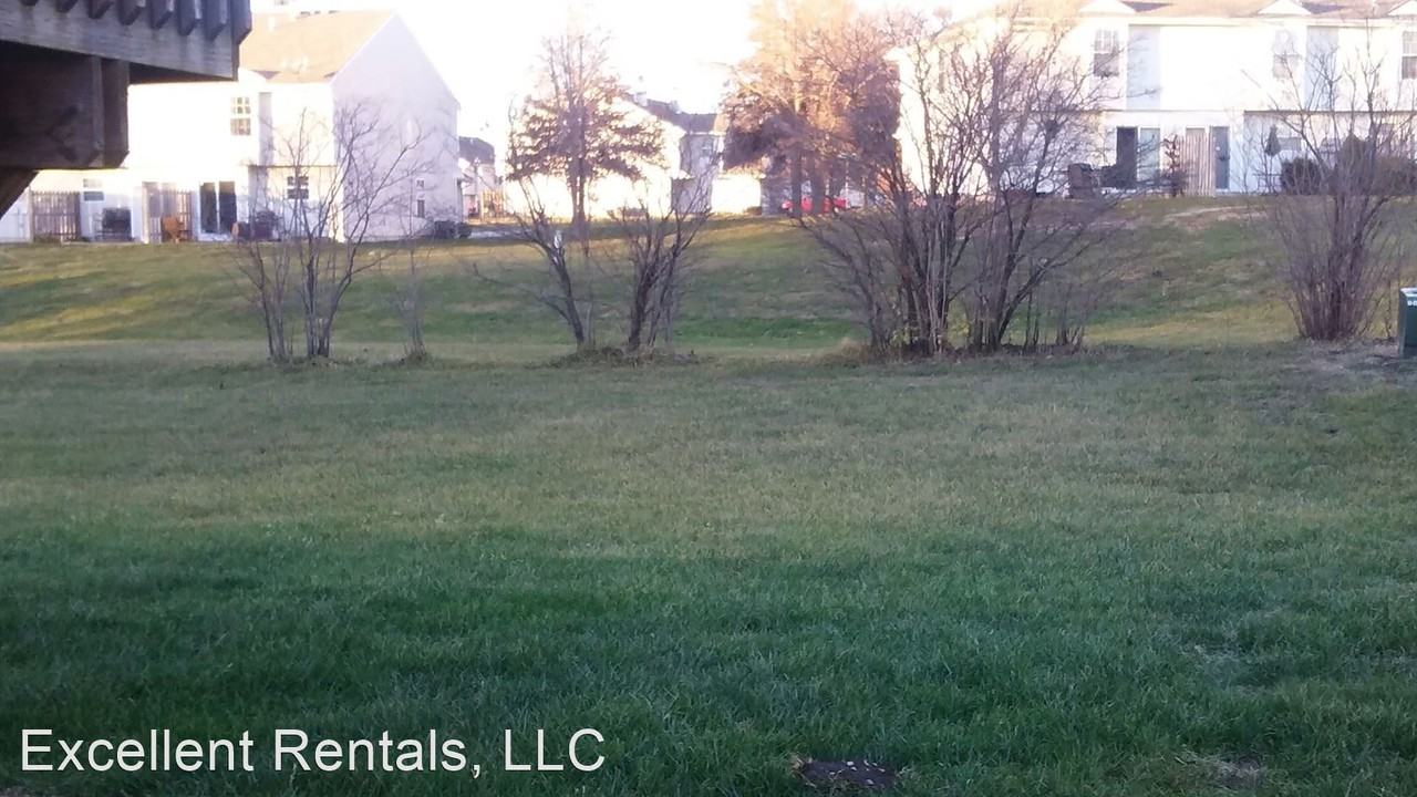 708 Se 15th St - Photo 3 of 5
