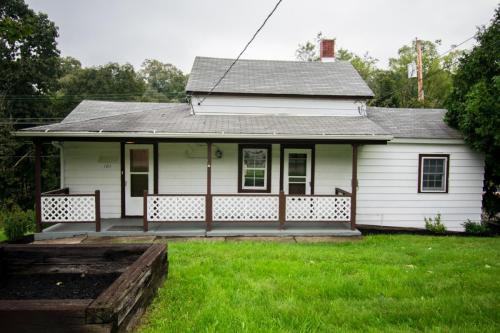 101 S Pike Rd - Photo 2 of 38