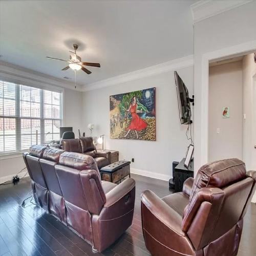568 Bunchgrass St - Photo 2 of 3