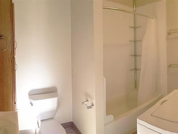 119 National Ave Sw - Photo 3 of 11