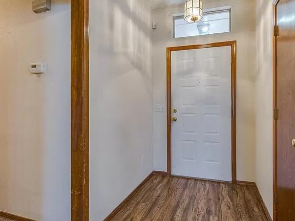 9212 S Bryant Ter - Photo 2 of 10