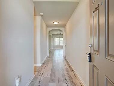 713 Luna Vista Dr - Photo 3 of 18