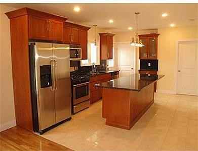 158 Waverley Ave - Photo 2 of 7