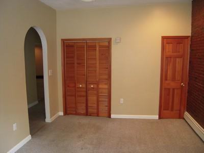 106 W 3rd St 2 - Photo 3 of 6