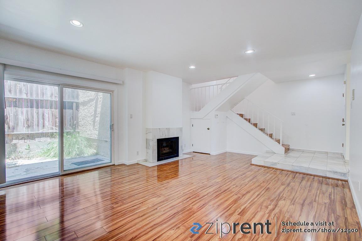 5605 S La Cienega Blvd #4 - Photo 2 of 19