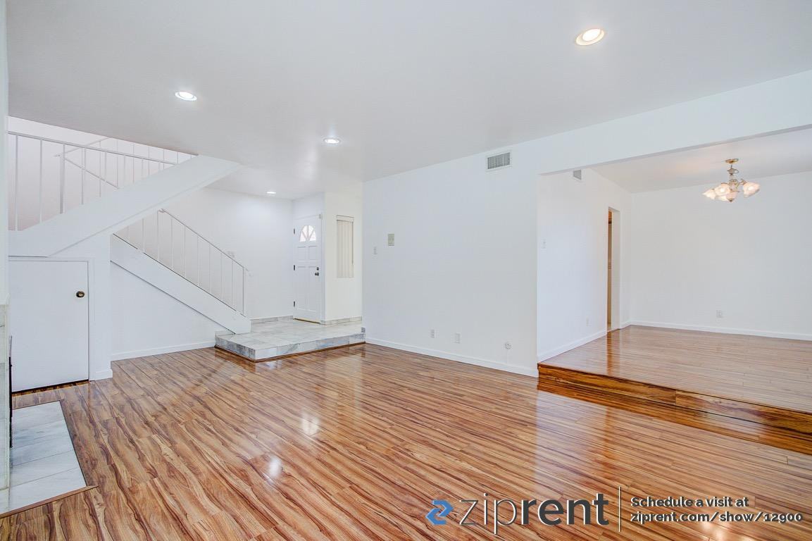 5605 S La Cienega Blvd #4 - Photo 3 of 19