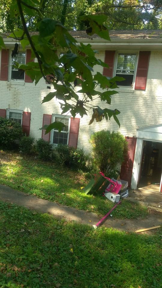 2861 Headland Dr - Photo 3 of 8