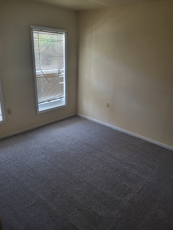 5000 Beaufort Ave - Photo 3 of 4