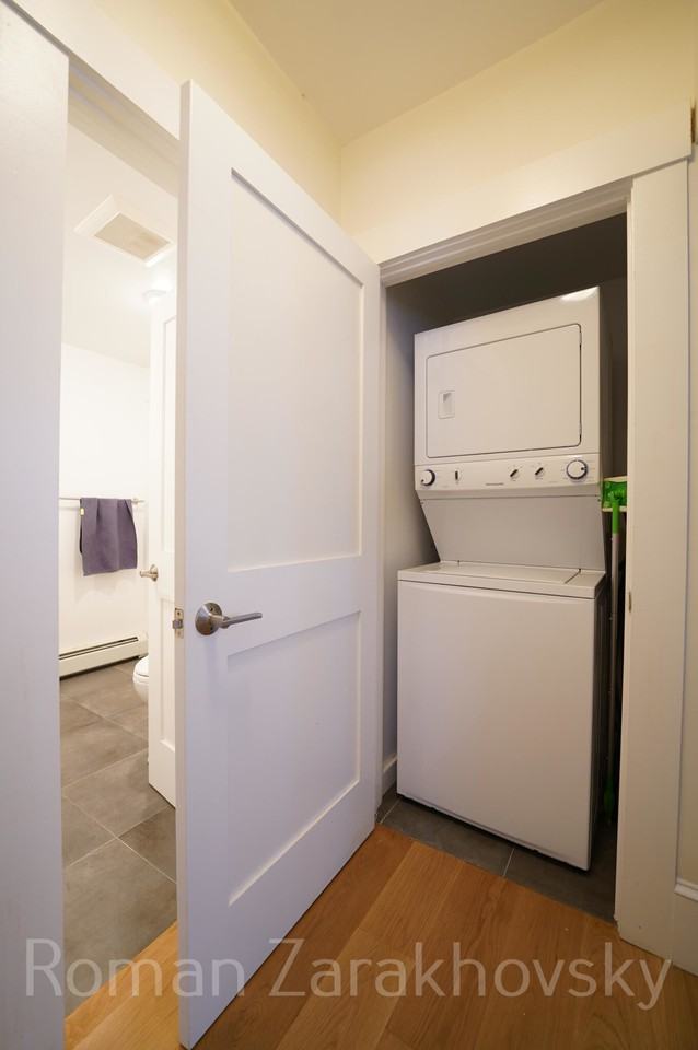 319 Columbia St #1A - Photo 7 of 23