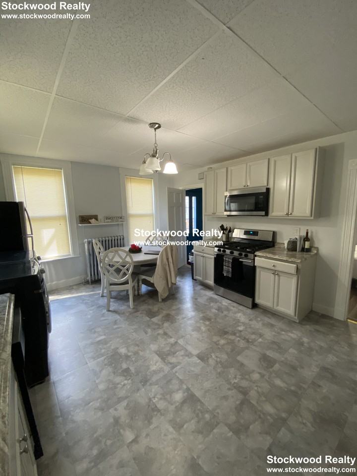 14 Washburn St #1 - Photo 3 of 50