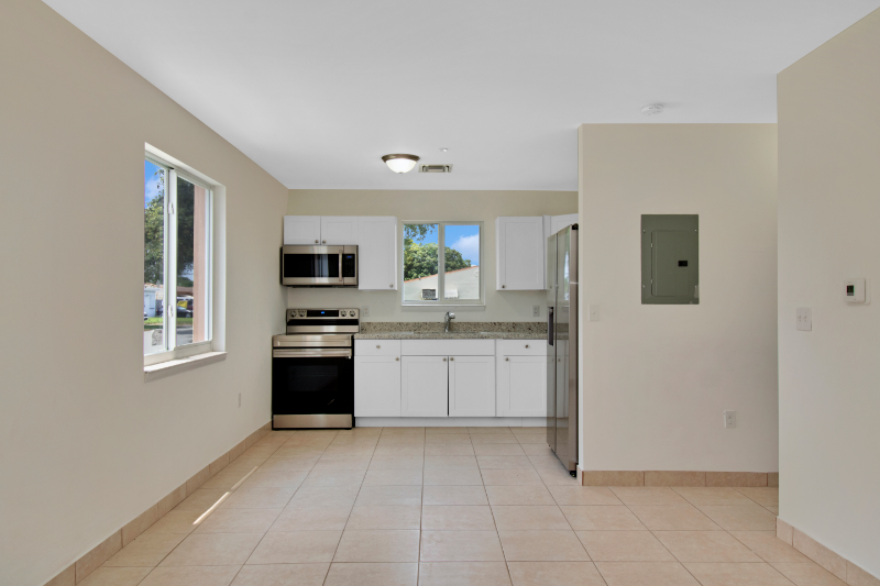 1521 Nave - Photo 6 of 16