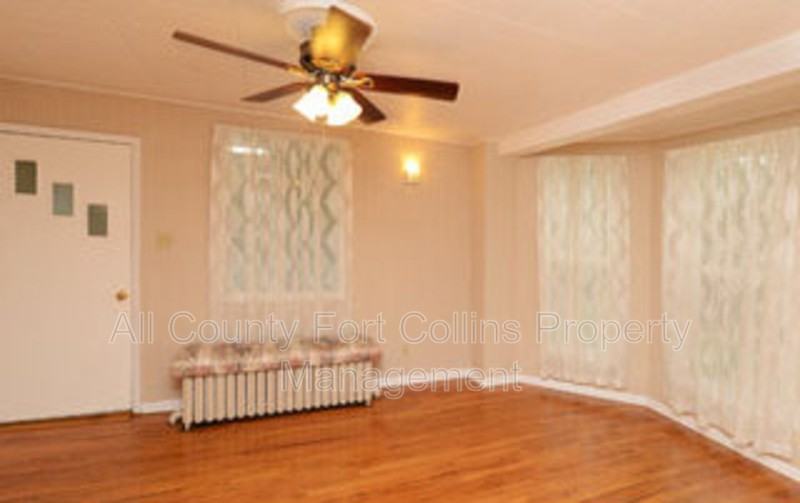 401 Elm St #4 - Photo 2 of 16