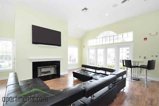 Pointe at Central - Photo 3 of 26