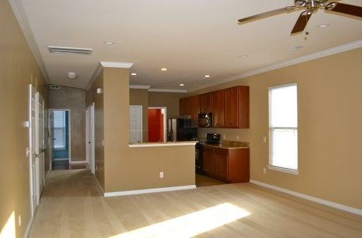 202 Old Savannah Dr - Photo 2 of 12